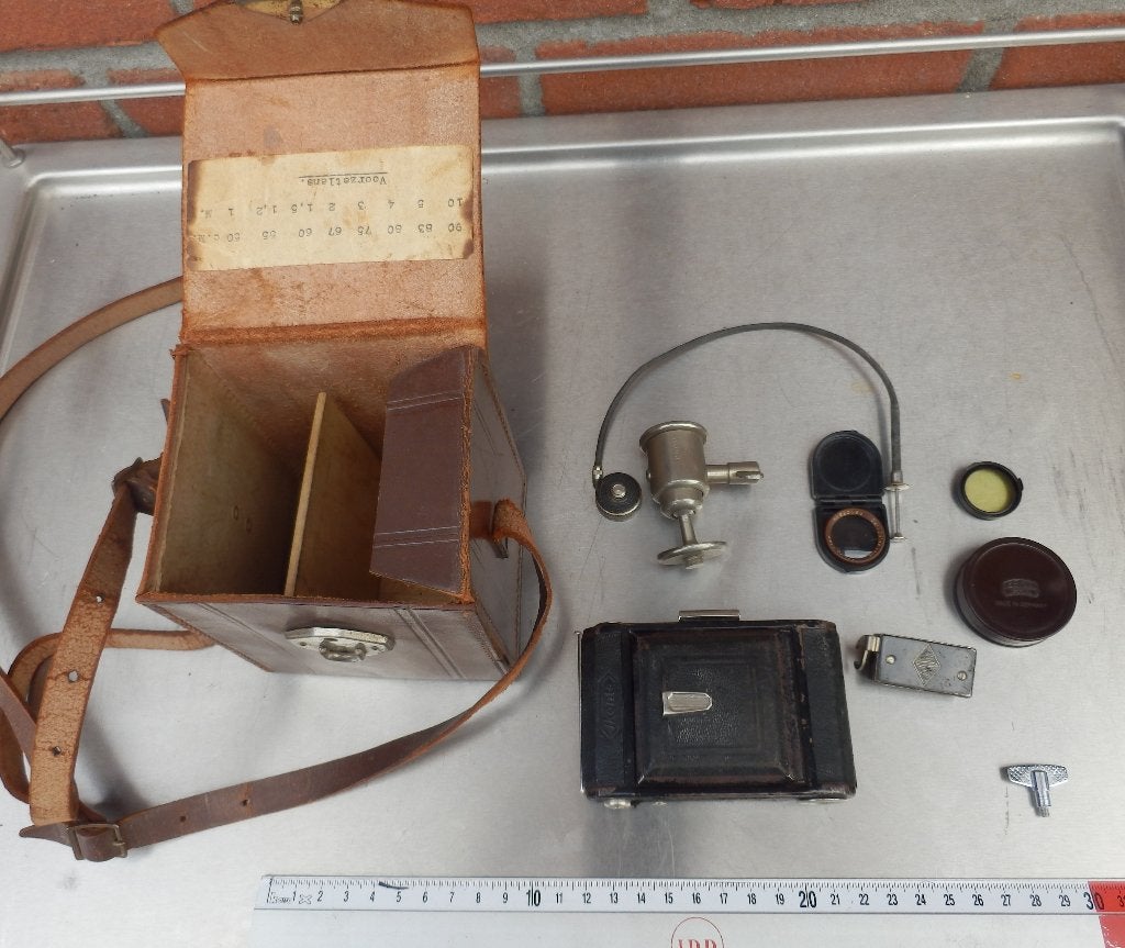 Zeiss Ikon Baby Ikonta ong. 1930, Audio, Tv en Foto, Fotocamera's Analoog, Ophalen of Verzenden, Gebruikt, Compact, Overige Merken