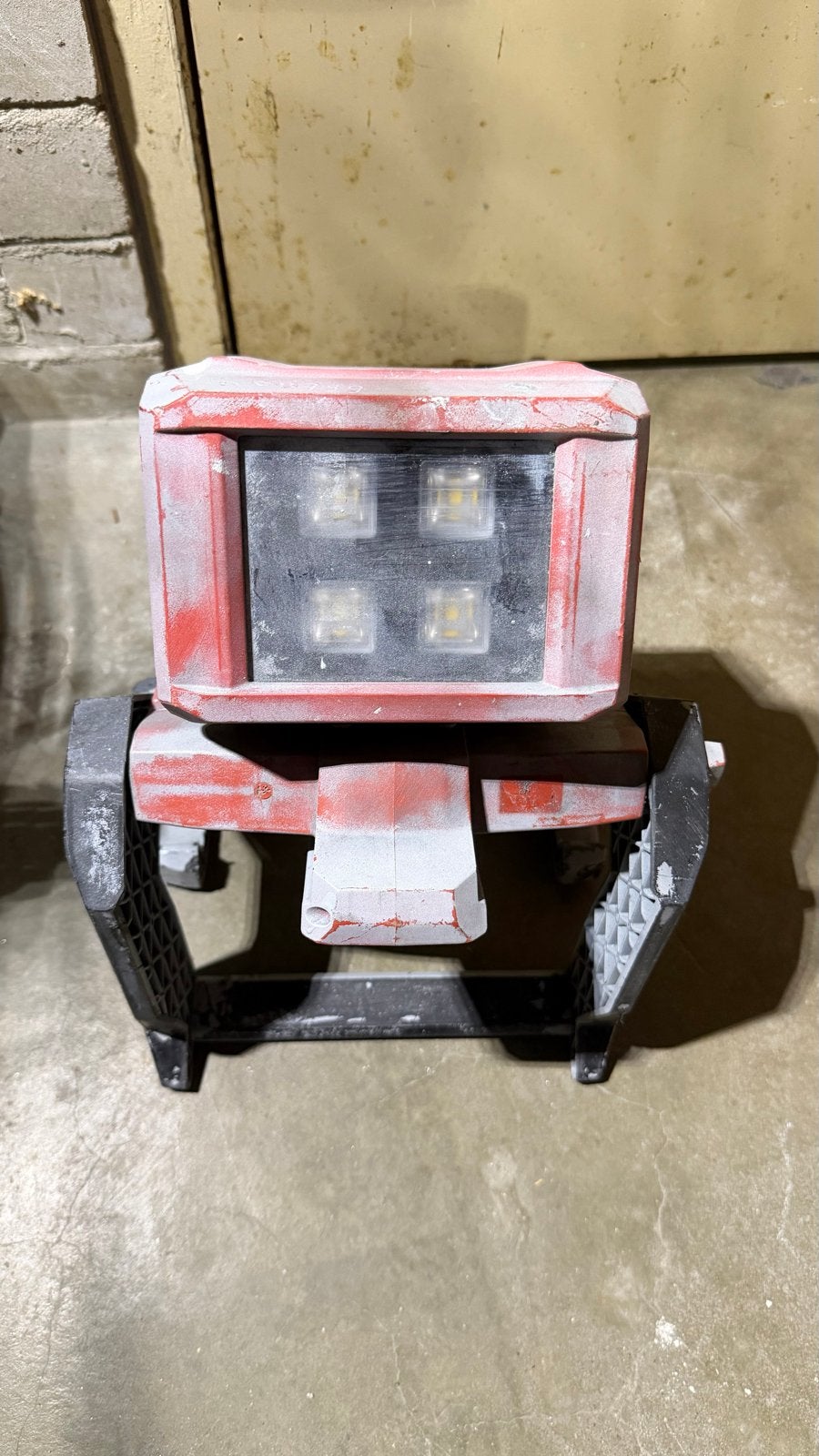 Hilti NURON bouwlamp SL 6-22 - Werkt perfect, met wat verf, Ophalen of Verzenden, Gebruikt, Minder dan 50 watt, Lamp