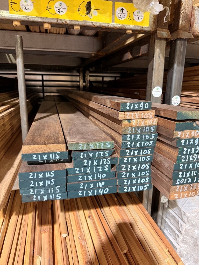Notenhouten latten & planken – Diverse maten – Topkwaliteit, Doe-het-zelf en Verbouw, Hout en Planken, Ophalen, Minder dan 25 mm