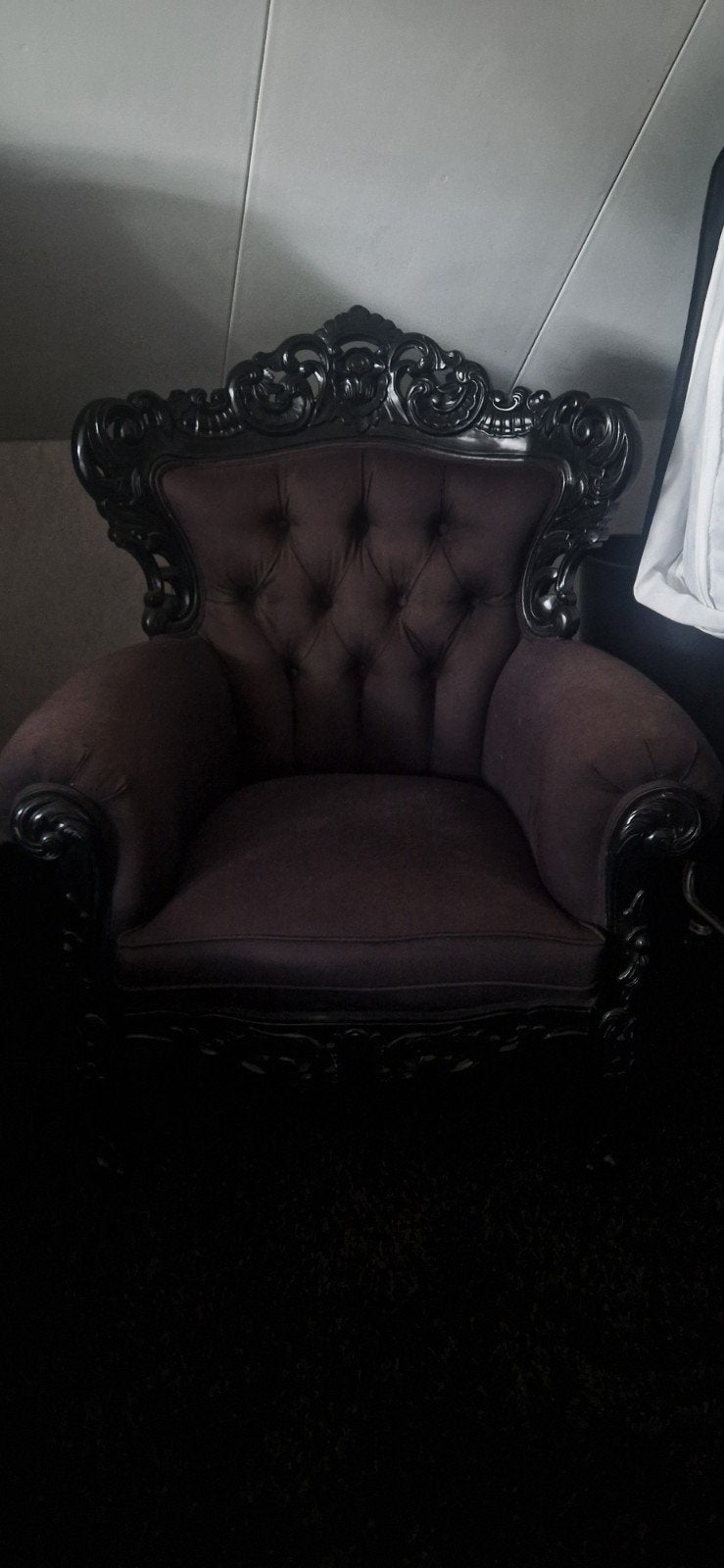Barokke fauteuil - Elegante zwarte fluwelen stoel, Antiek en Kunst, Ophalen