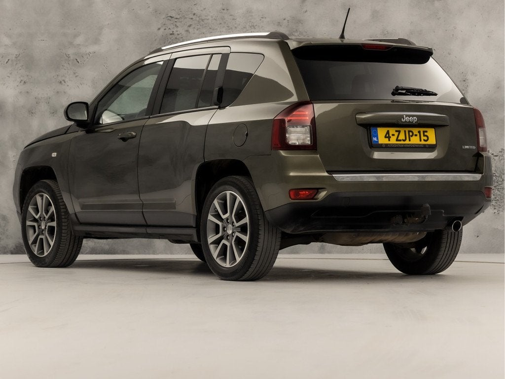 Jeep Compass 2.4 4WD Sport Automaat 170Pk (SCHERM, CLIMATE,, Auto's, Automaat, 450 kg, Gebruikt, 4 cilinders