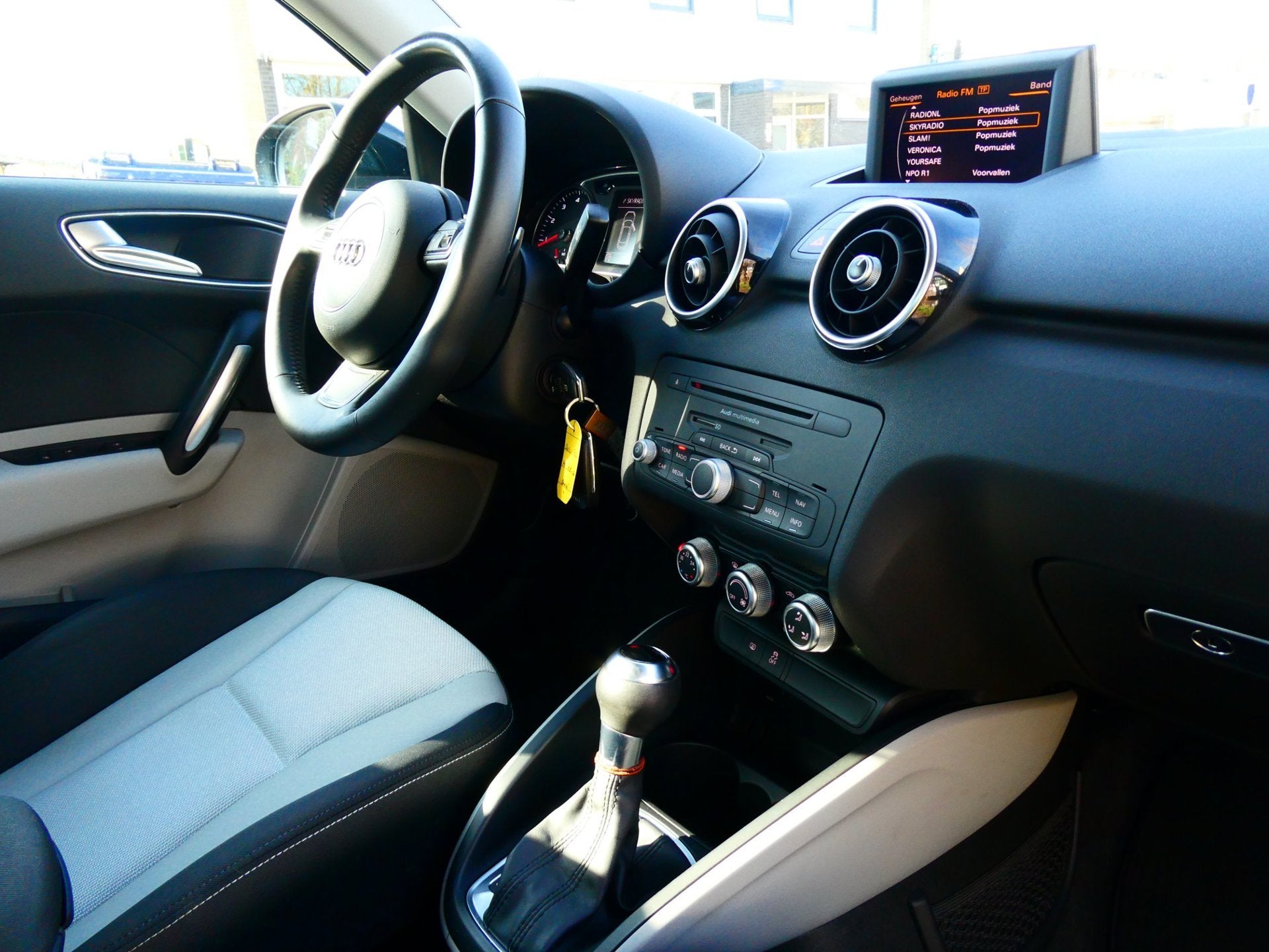 Audi A1 Sportback 1.4 TFSI 122pk Pro Line Automaat 2e eig. 5, Euro 5, Stof, 4 cilinders, 4 stoelen