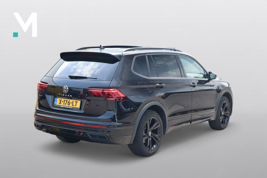 Volkswagen Tiguan Allspace 1.5 TSI R-Line Business Pano Matr, Euro 6, 150 pk, Zwart, SUV of Terreinwagen