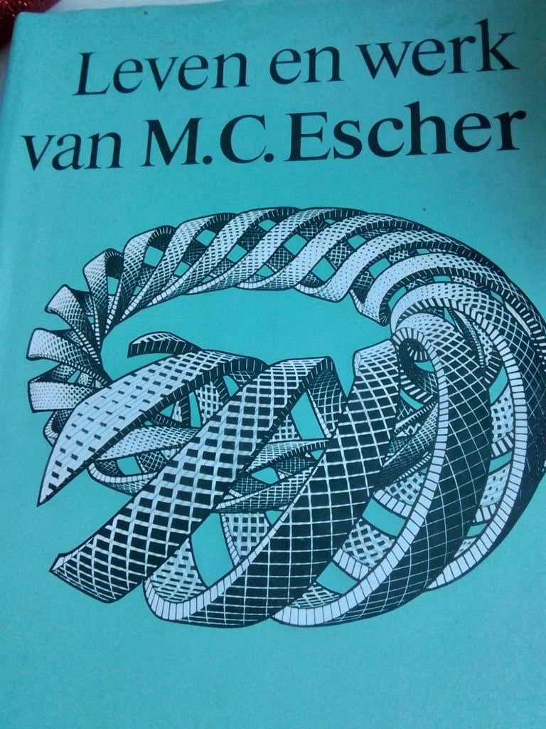 Leven en werk van M.C. Escher - Kunstboek, Boeken, Kunst en Cultuur | Beeldend, Ophalen of Verzenden, Gelezen, Grafische vormgeving