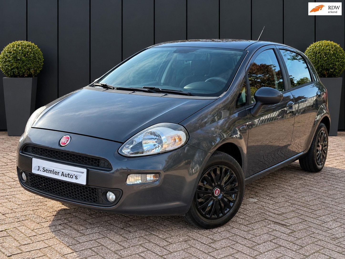 Fiat Punto Evo 1.2 AIRCO CRUISE CONTROL APK 05-2027, Auto's, Voorwielaandrijving, 1242 cc, 4 cilinders, 400 kg