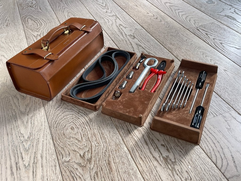 Ferrari 348 - 355 Gereedschapsset Tool kit Koffer Schedoni, Gebruikt, Ophalen of Verzenden, Via Abetone Inferiore n. 4, Maranello, MO, I-41053, IT