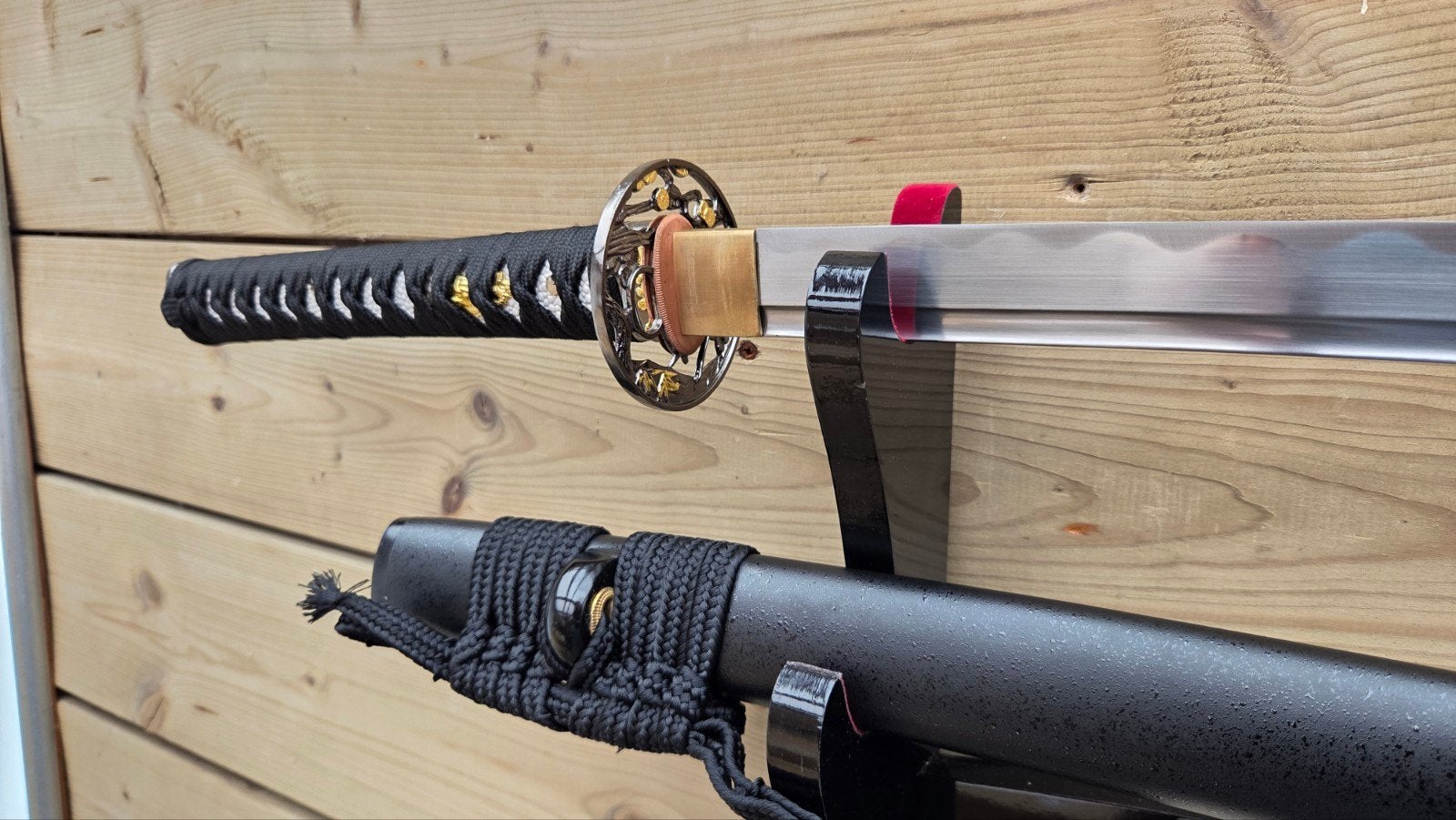 Scherp katana zwaard, samurai zwaarden, sabel, mes, dolk

Sc, Verzamelen, Ophalen of Verzenden, Overige soorten, Zwaard of Sabel