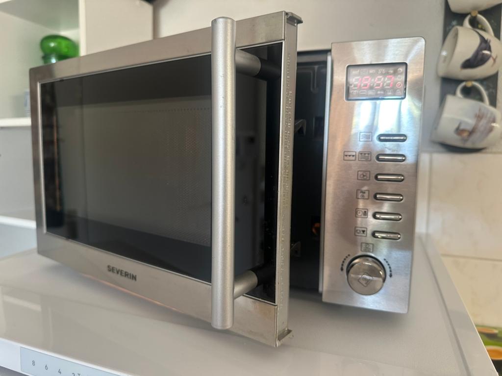 Combi oven/magnetron van het merk Severin, Witgoed en Apparatuur, Magnetrons, Ophalen, Combimagnetron, Gebruikt, Minder dan 45 cm