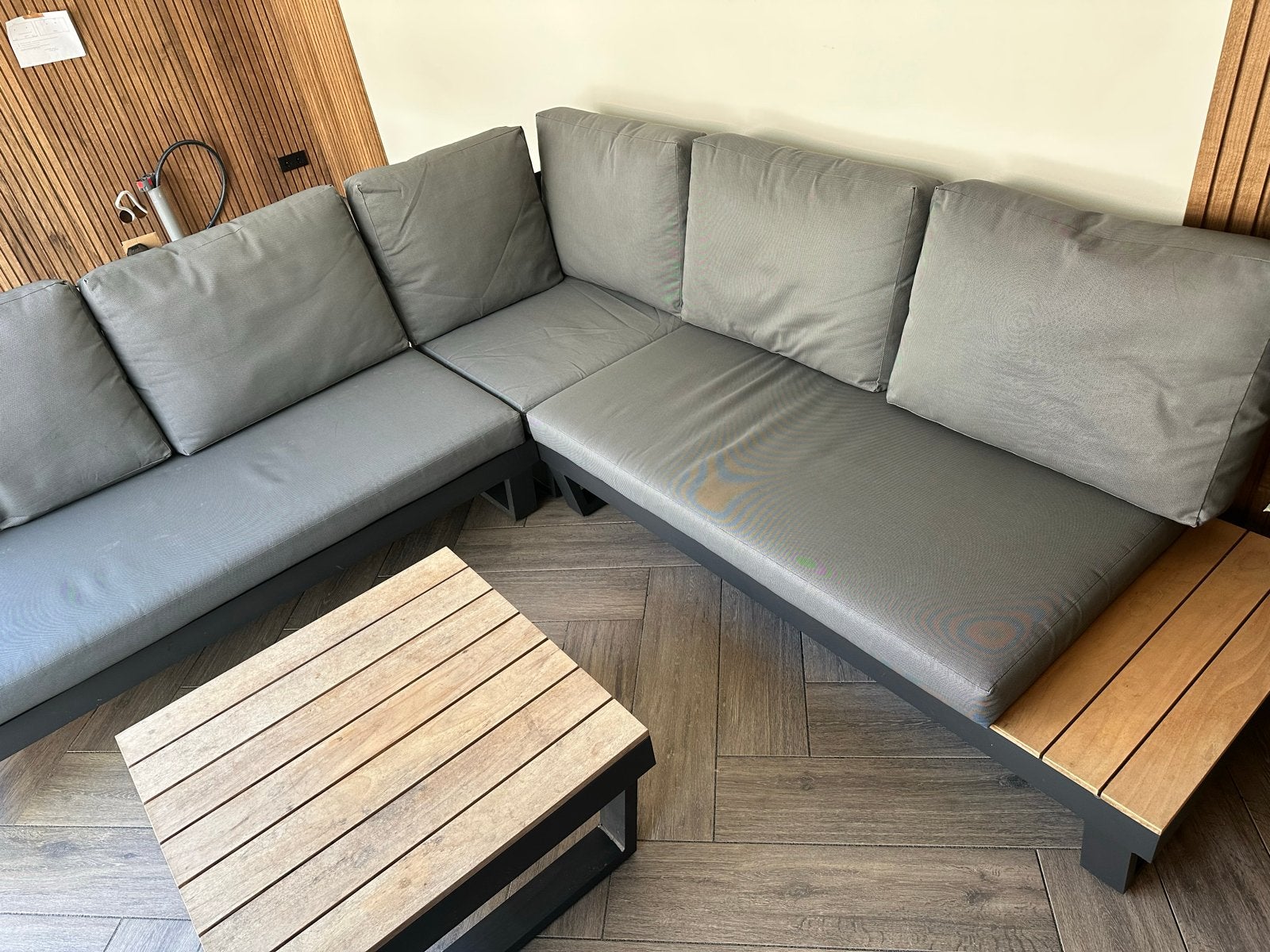 Moderne Loungeset met Salontafel - Aluminium & Hout, Ophalen, Meer dan 8 zitplaatsen, Aluminium, Zo goed als nieuw