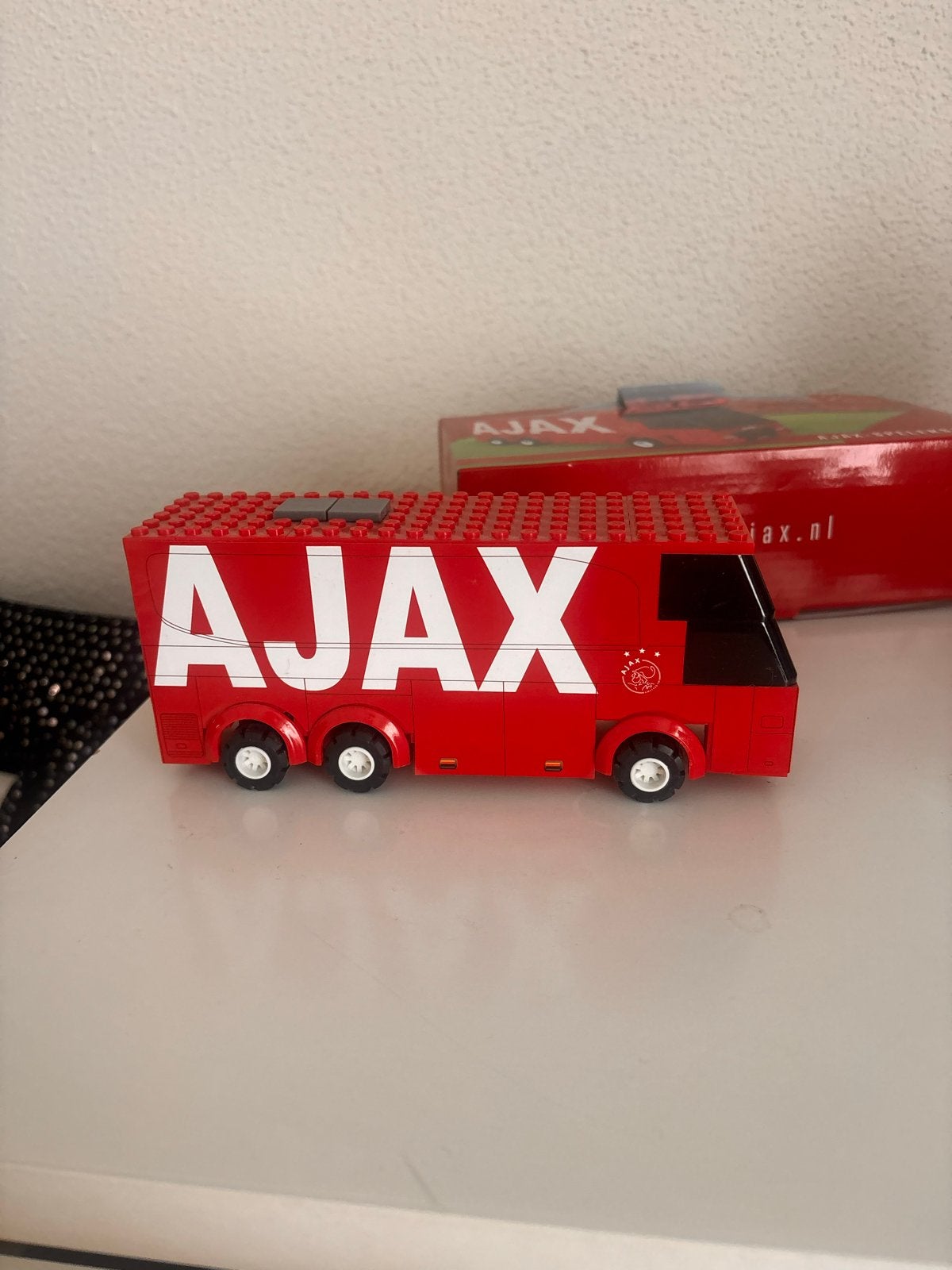Ajax spelersbus bouwset - compleet met doos, Ophalen of Verzenden, Zo goed als nieuw, Overige merken
