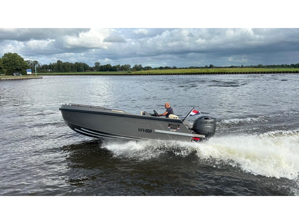 Alumax Bullit 660 Lounge, hard varen en ook ultiem loungen, Watersport en Boten, Overige merken, Tender, Elektrische start, 300 pk