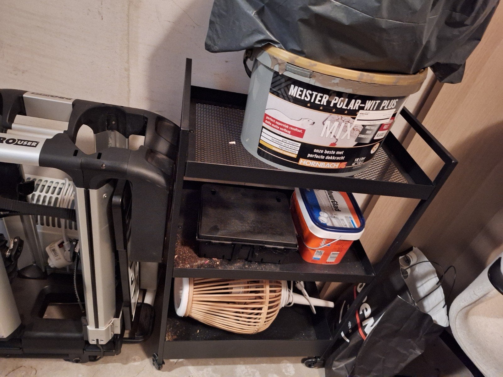 Zwarte IKEA trolley - Handige opberger op wieltjes, Ophalen, Gebruikt, Zwart, Metaal