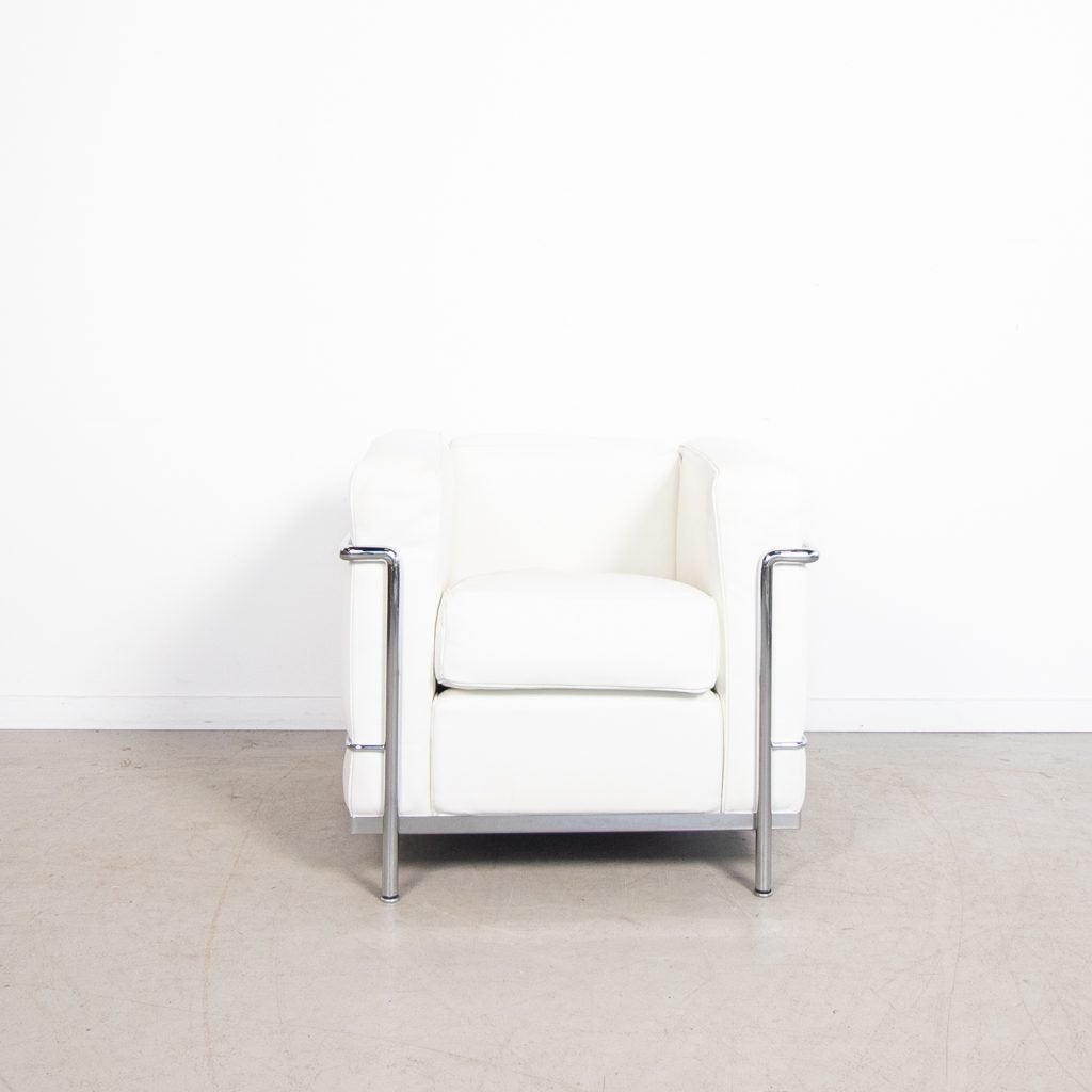 Cassina LC2 Fauteuil Wit Leer, Niet ingevuld, Zo goed als nieuw, Niet ingevuld, Niet ingevuld