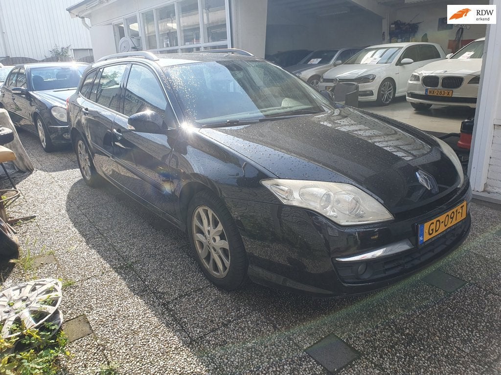Renault Laguna Estate 2.0 dCi Dynamique Inruil Mogelijk, Voorwielaandrijving, Laguna, 4 cilinders, 150 pk