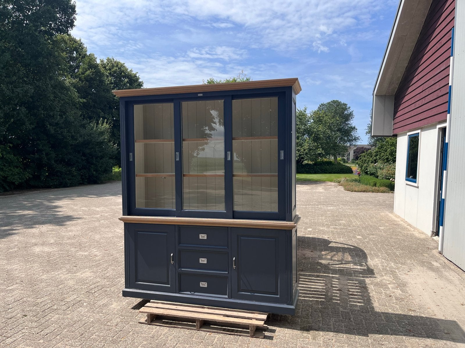 Richmond Interiors buffetkast met verlichting, Ophalen, Gebruikt, Eikenhout, 200 cm of meer