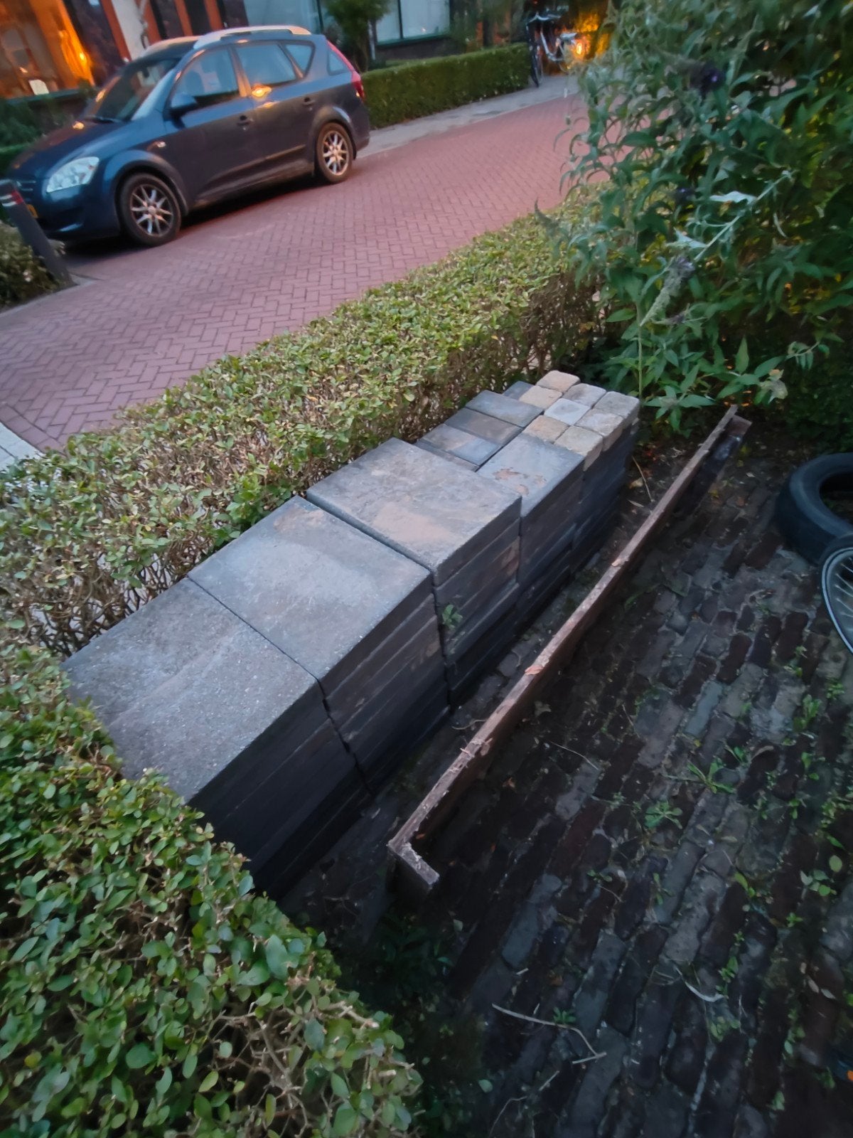 Terras tegels in verschillende maten +/- 12m2, Ophalen, Gebruikt, Minder dan 100 cm