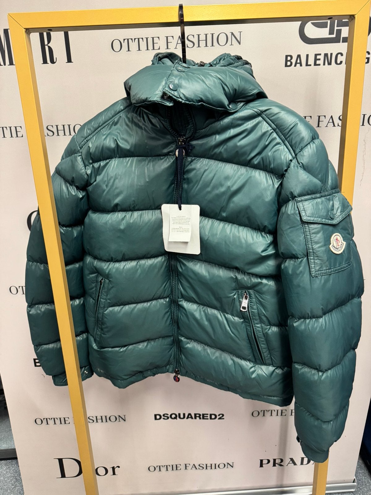 Moncler maya jas met nfc tag, Ophalen of Verzenden, Zo goed als nieuw, Zwart