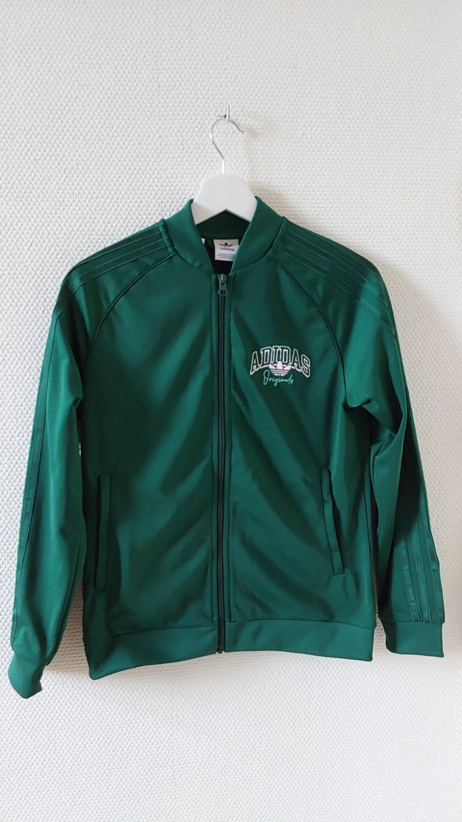 Mooi Adidas vest maat 158 - Groen, Ophalen of Verzenden, Zo goed als nieuw, Adidas, Jongen