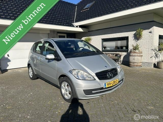 Mercedes A-klasse 160 Business Class Avantgarde Automaat!, Auto's, Parkeersensor, 1000 kg, Euro 4, Zilver of Grijs