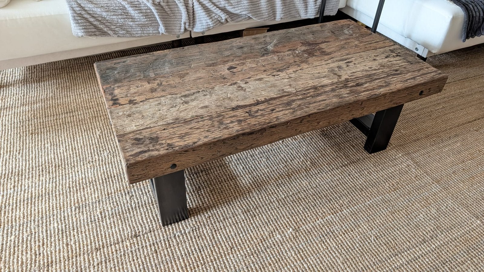 Ruw Oud teak massief houten salontafel, Ophalen, Zo goed als nieuw, Hout
