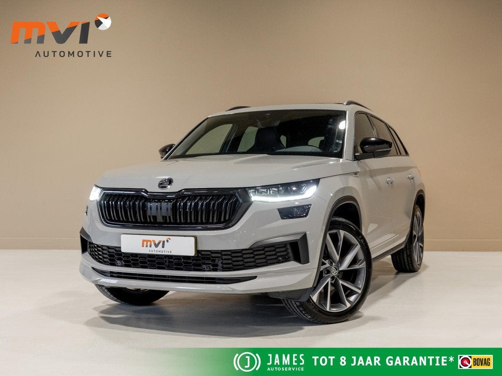 Skoda Kodiaq 1.5 TSI Sportline Business / 150pk / Trekhaak /, Auto's, Skoda, Voorwielaandrijving, 4 cilinders, Alcantara, Origineel Nederlands
