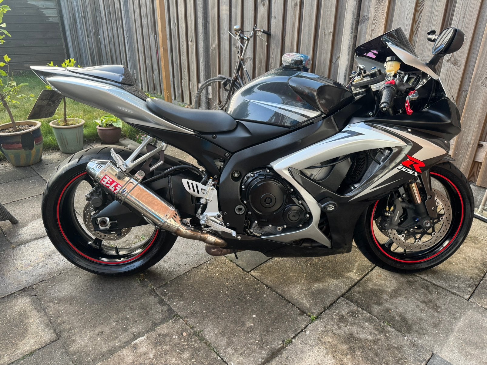 SuzukiGSX-R750 K7–Unieke kleurstelling–Yoshimura–Topstaat, Ophalen of Verzenden