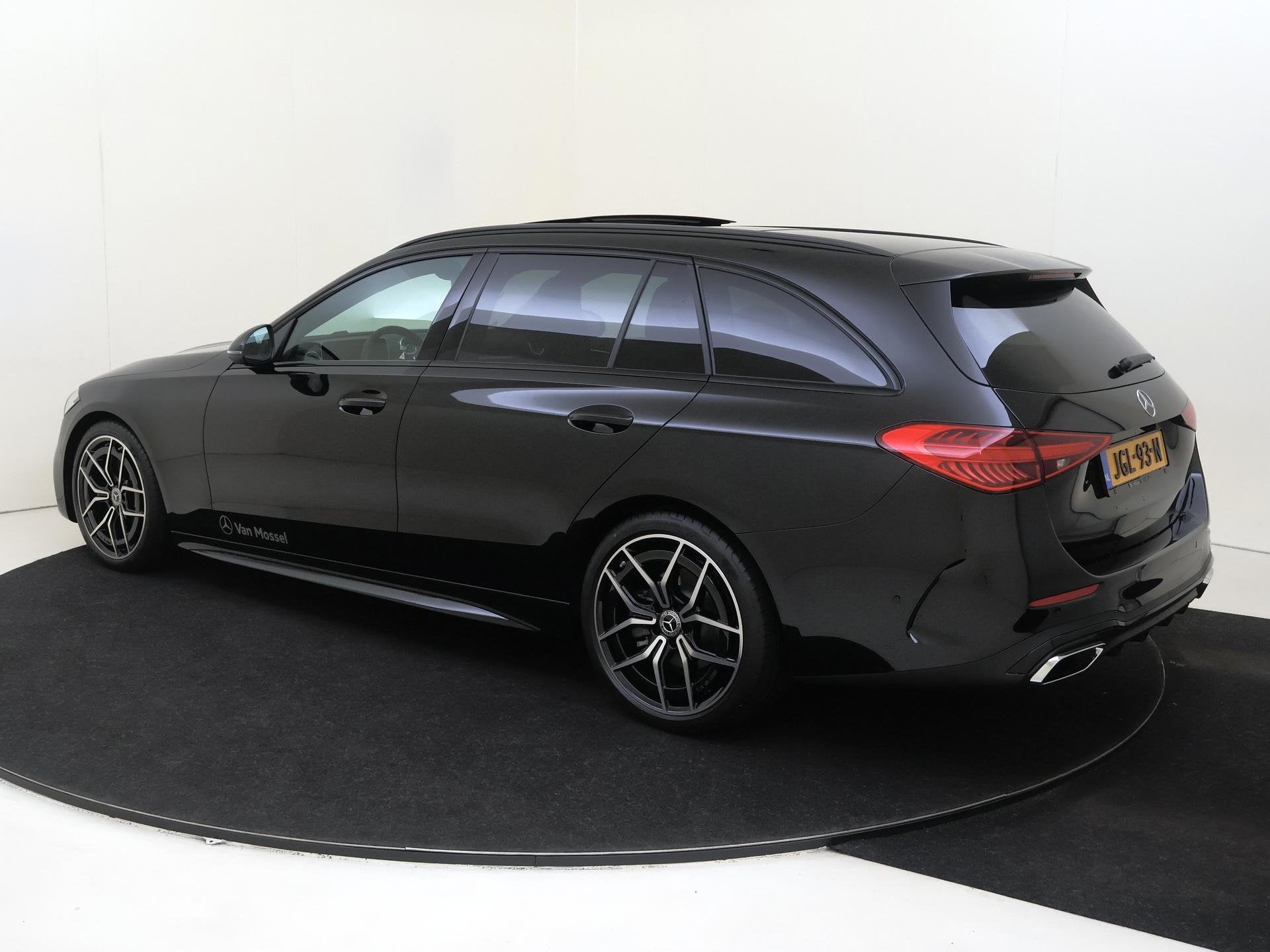Mercedes-Benz C-klasse Estate 180 Business Solution AMG Pano, Auto's, Automaat, Achterwielaandrijving, Euro 6, 4 cilinders