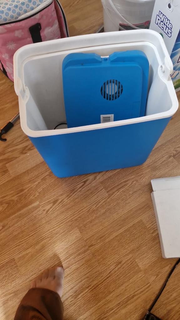 Elektrische Koelbox - Ideaal voor onderweg!, Ophalen of Verzenden, Zo goed als nieuw, Koelbox, Elektrisch
