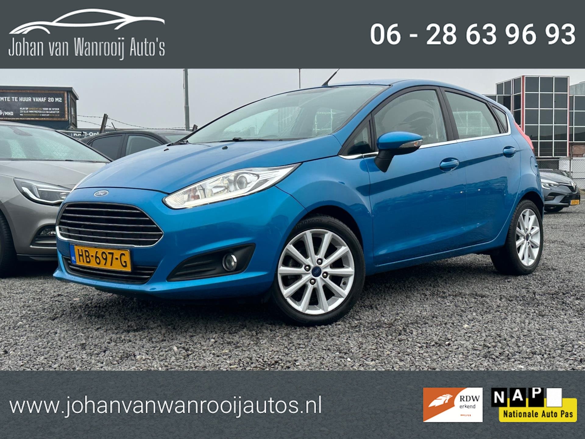 Ford Fiesta 1.0 EcoBoost Titanium/AIRCO/NAVI/NW APK, Voorwielaandrijving, Blauw, 23 km/l, Origineel Nederlands