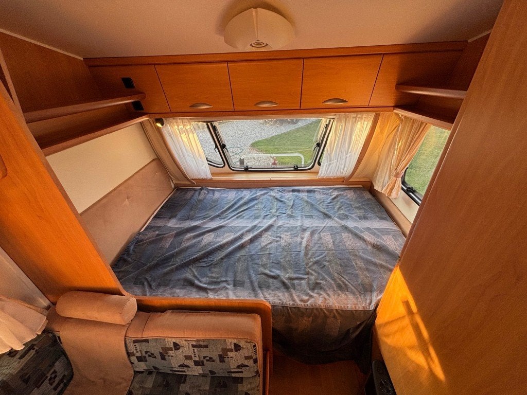 Foto 10 van Chateau CALISTA 430 AMF/MOVER/VOORTENT