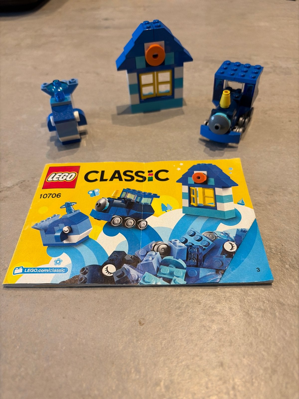 Lego Classic 10706 Blauwe Creatieve Bouwdoos, Ophalen of Verzenden, Zo goed als nieuw