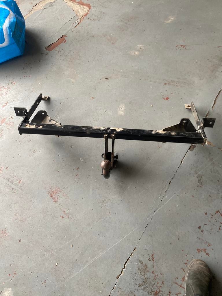 Brink trekhaak Fiat 500L, Auto-onderdelen, Ophalen, Gebruikt