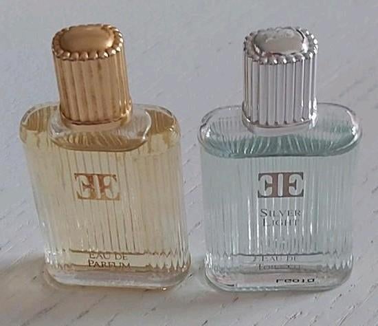 2 Flesjes Escada parfum en eau de toilette, Ophalen of Verzenden, Zo goed als nieuw, Miniatuur, Gevuld