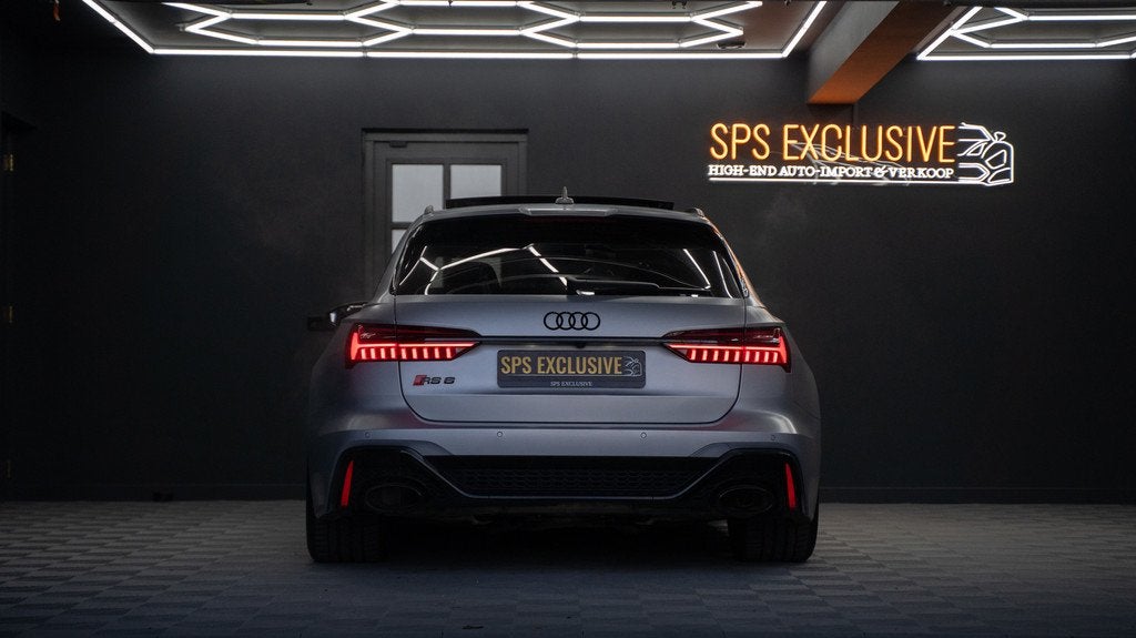 Audi A6 Avant RS 6 TFSI quattro Keramisch / 2xExclusive / Dy, Auto's, Audi, Automaat, RS6, Leder, Hybride Elektrisch/Benzine