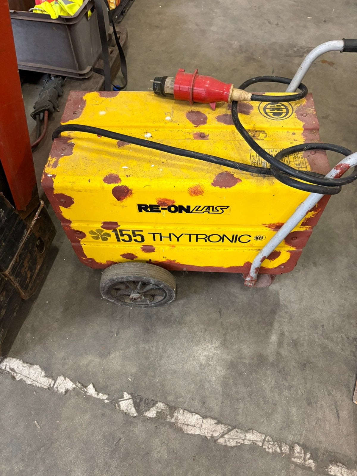 Re - on las 155 Thytronic elektroden lasapparaat, Doe-het-zelf en Verbouw, Gereedschap | Lasapparaten, Ophalen, Gebruikt, Minder dan 150 ampère