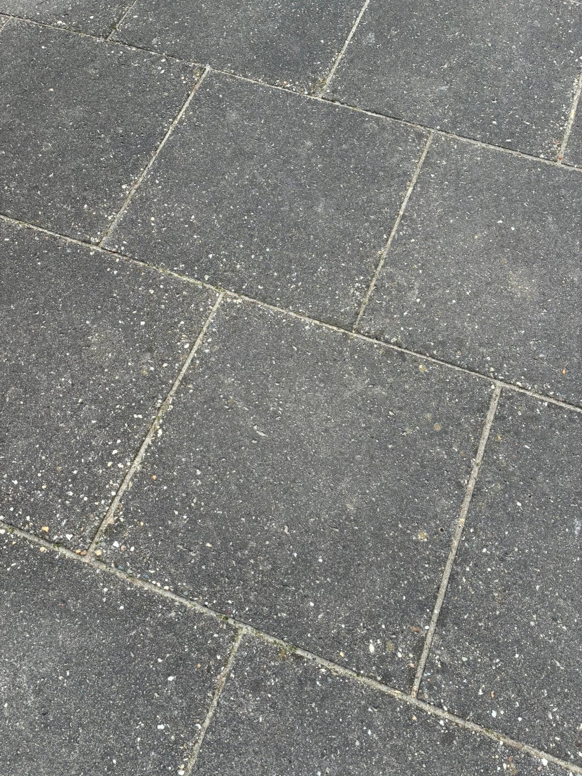 Gratis terrastegels 50x50 cm (ca. 35 stuks) zelf ophalen, Tuin en Terras, Ophalen, Gebruikt, 5 tot 10 m², Beton