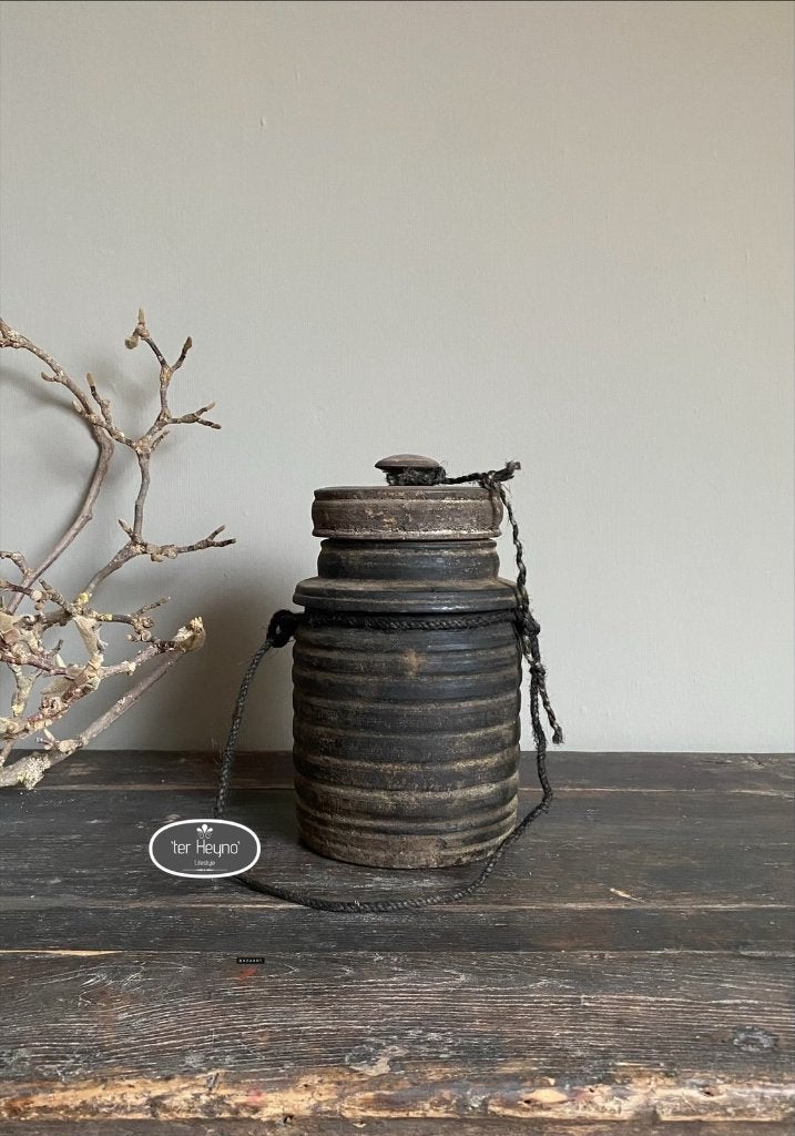 Oude houten kruik met deksel pot hout stoer sober landelijk, Verzenden, Handgemaakt, Overige vormen, Hout