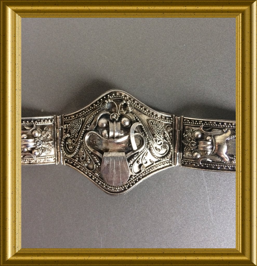 Oude zilveren armband: Bali, Rangda, Ophalen of Verzenden, Zilver, Armband