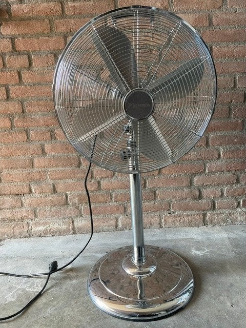 Bestron Statiefventilator Chroom Verstelbaar 127cm, Ø 45 cm, Ophalen of Verzenden, Zo goed als nieuw, Statiefventilator