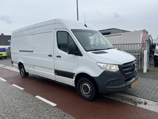 Mercedes-Benz Sprinter 317 CDI 125KW MAXI L3H2 AUTOMAAT MBUX, Auto's, Bestelauto's, Automaat, Achterwielaandrijving, Gebruikt