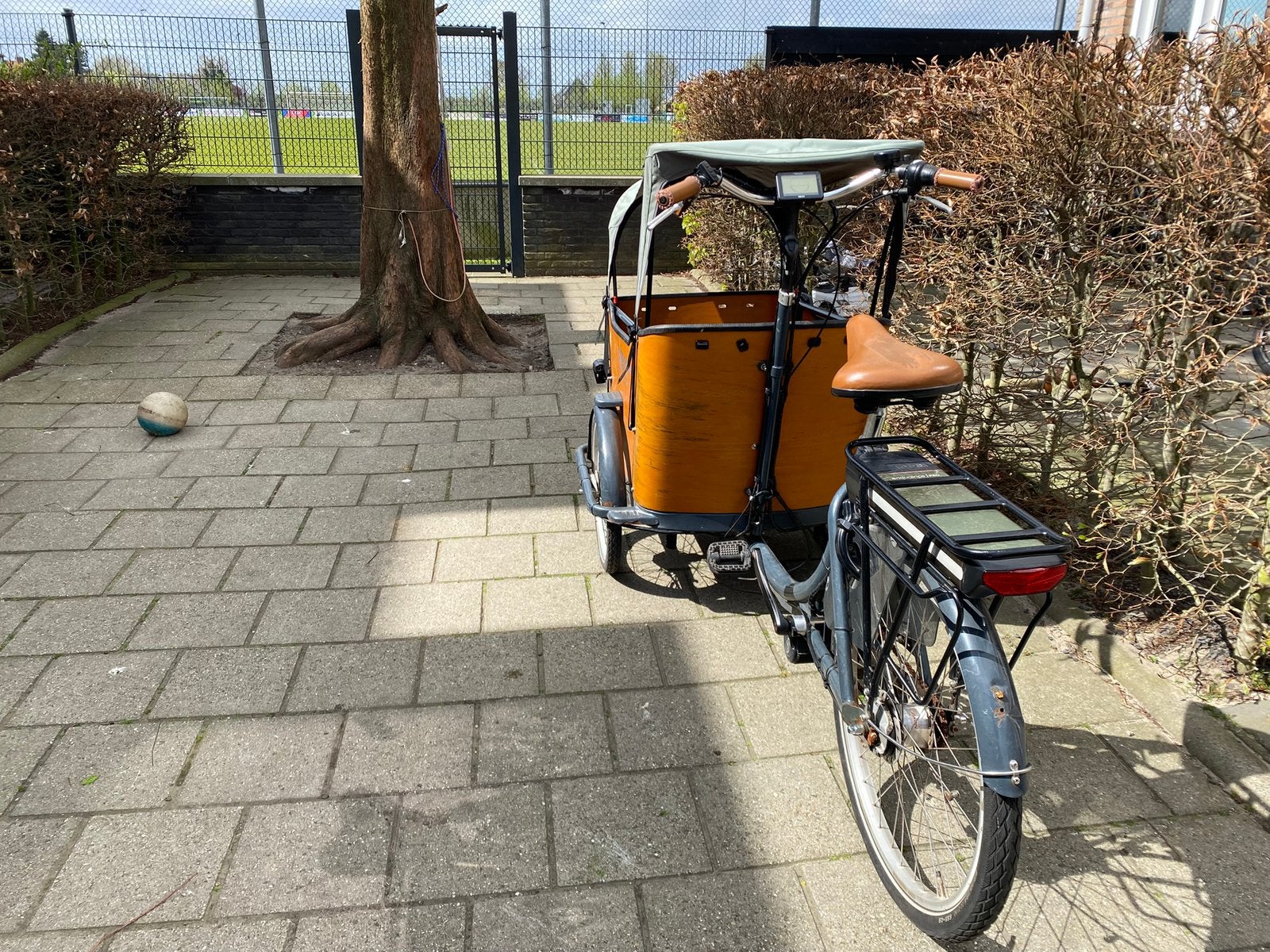 Babboe bakfiets, Ophalen of Verzenden, Zo goed als nieuw, 4 kinderen of meer, Elektrisch