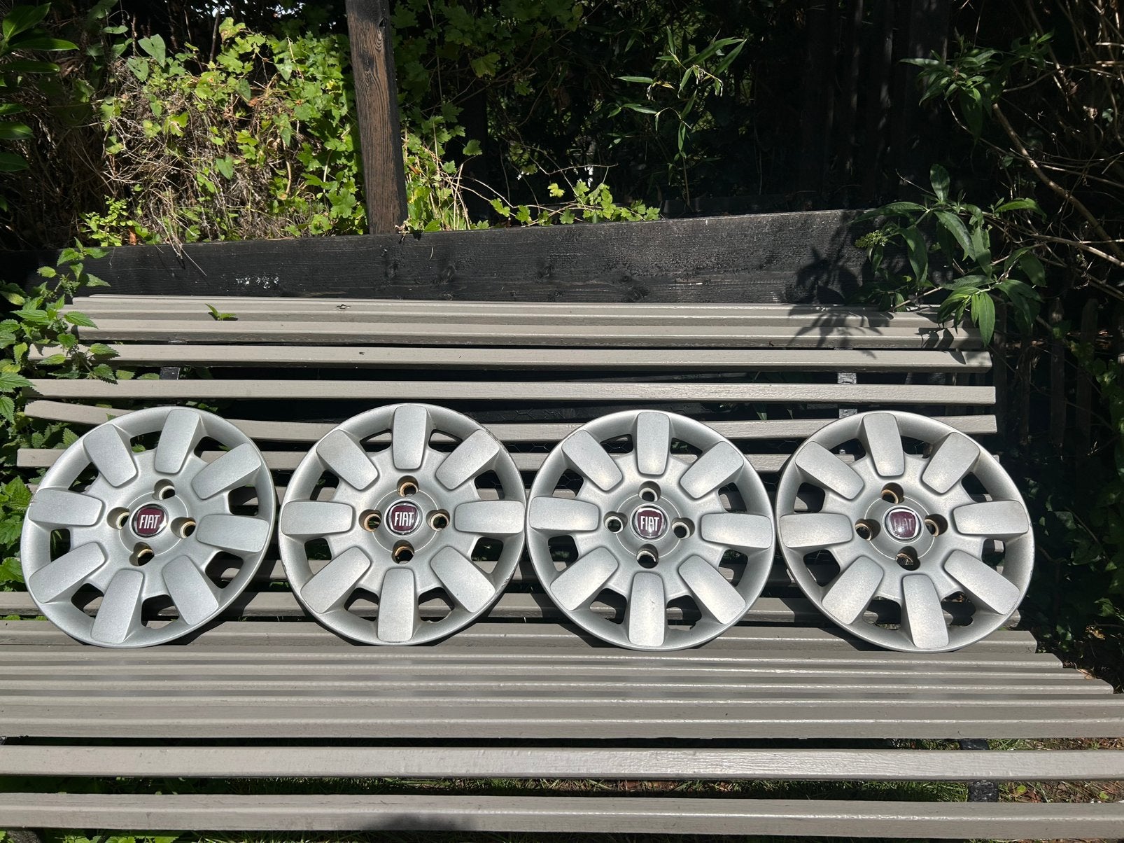 Originele Fiat 13 inch Wieldoppen Set van 4, Auto diversen, Wieldoppen, Ophalen of Verzenden, Gebruikt