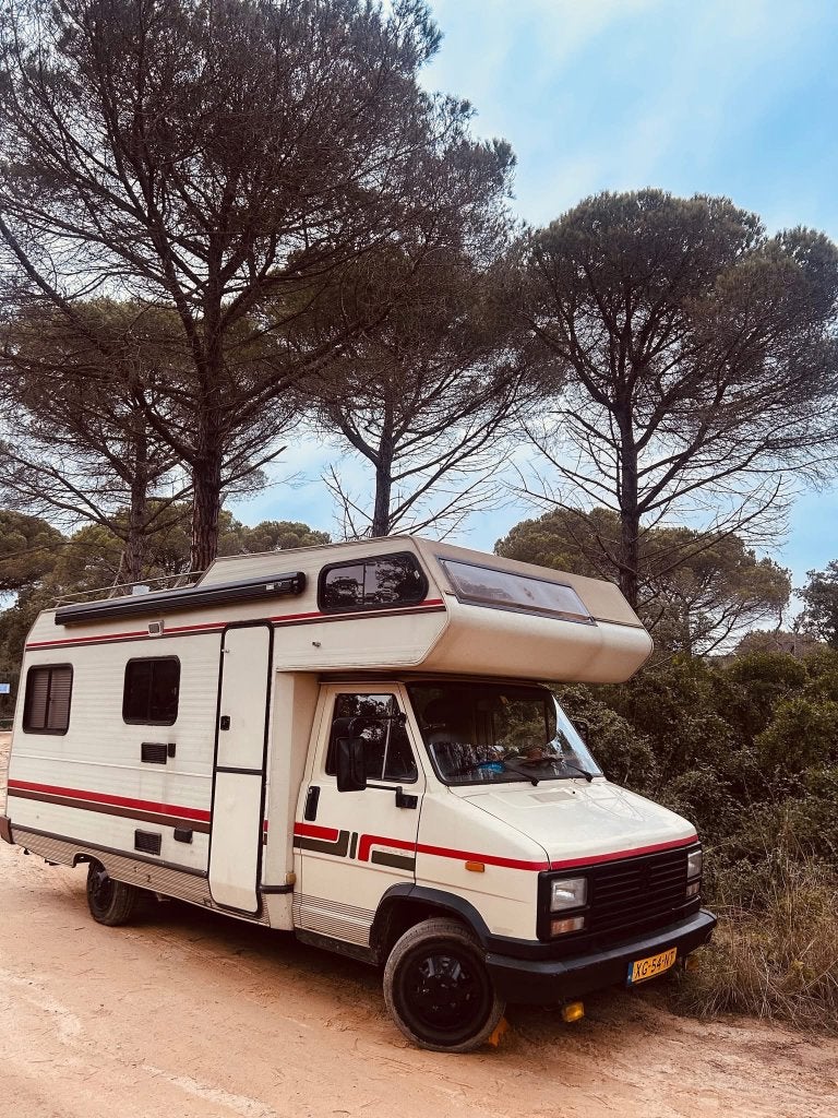 Peugeot J5 Pilote camper 1989 | Rijdend restauratieproject, Chemisch toilet, Standaard zit, Alkoof, Ringverwarming