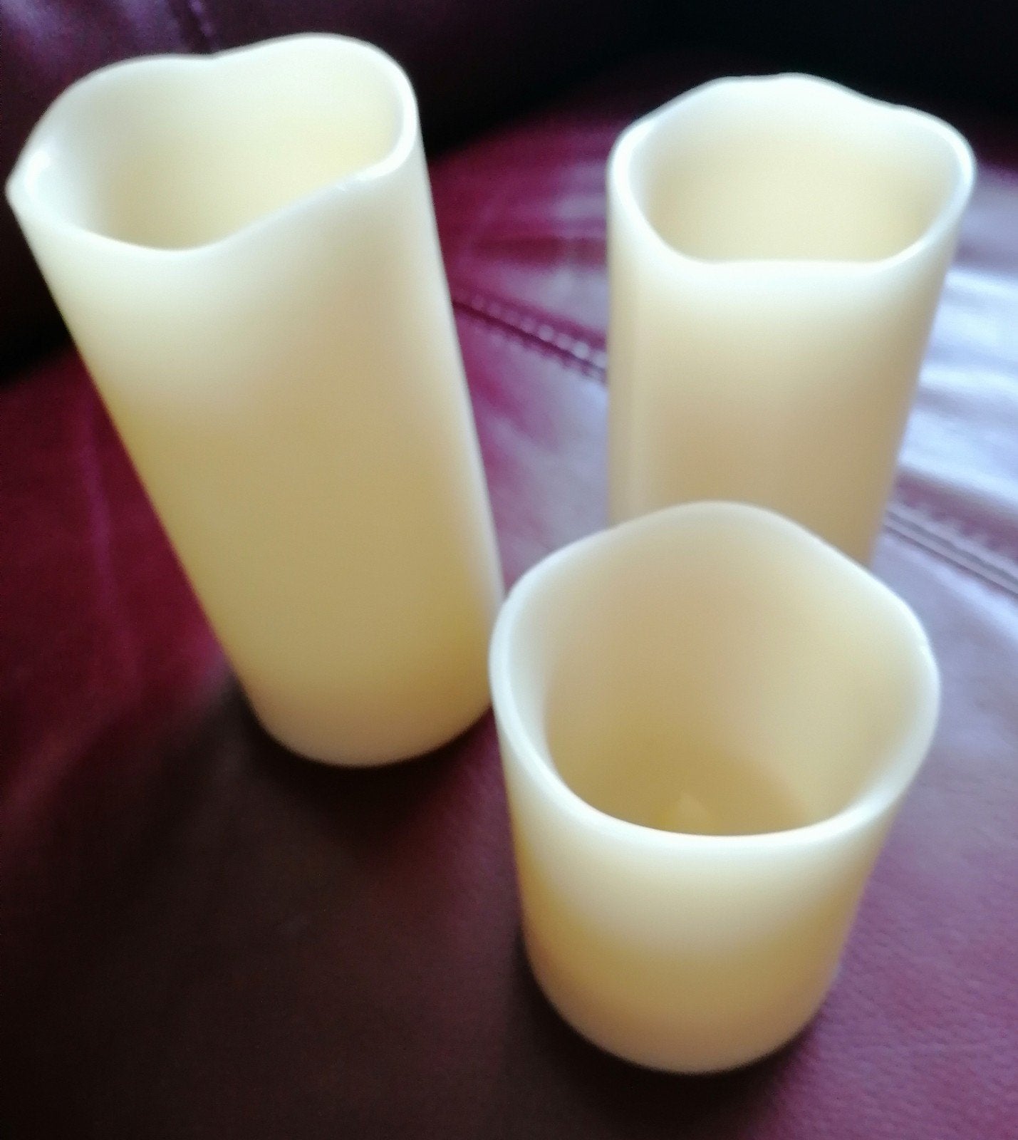 3 LED KAARSEN (GLOEDNIEUW)., Huis en Inrichting, Ophalen of Verzenden, Nieuw, Crème, Kaars