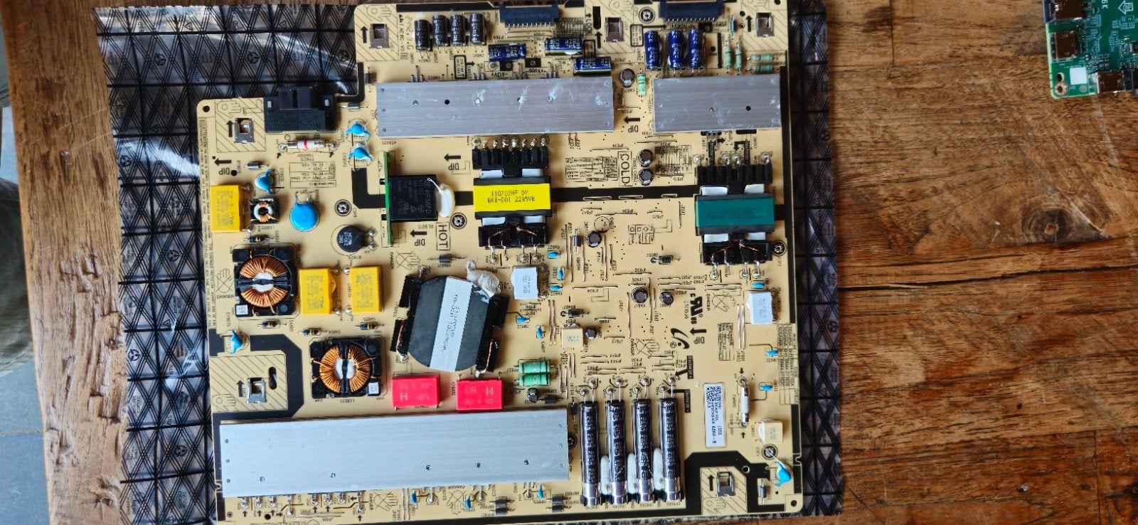 Mainboards, Powerboards, T-Con: Philips,Samsung,LG,Sony etc, Overige merken, 50 Hz, Ophalen of Verzenden, 100 cm of meer