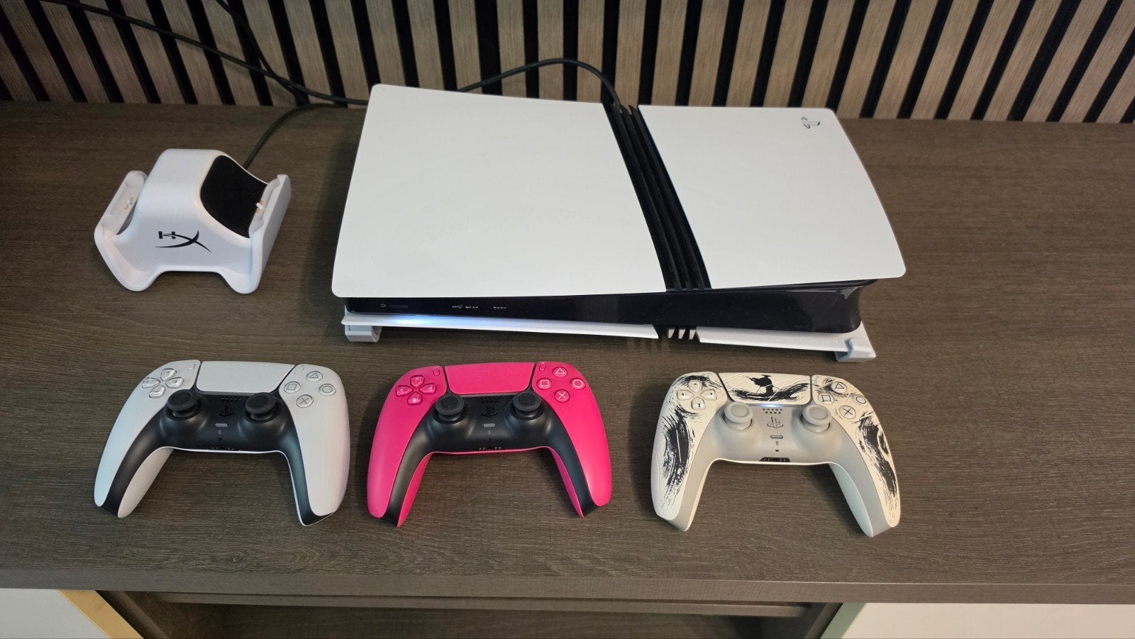 PlayStation 5 Pro (PS5 Pro) + 1TB Extra M.2 SSD, Spelcomputers en Games, Ophalen of Verzenden, Zo goed als nieuw, Playstation 5 Digital