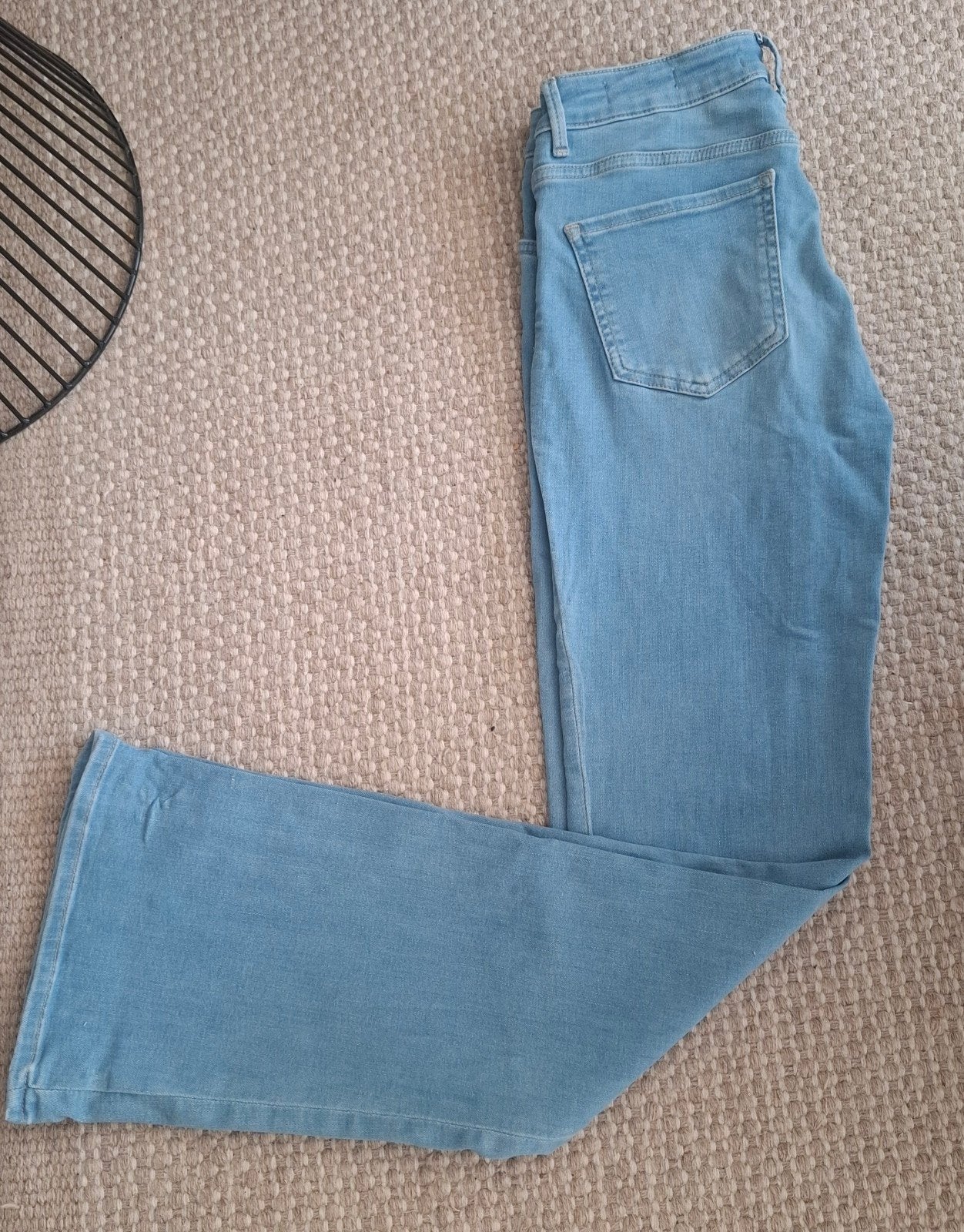 Costes Liv Mid Rise Flare Jeans maat W28 L32, Ophalen of Verzenden, Zo goed als nieuw, Blauw, W28 - W29 (confectie 36)