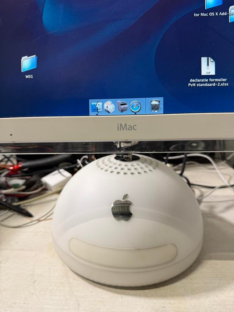 Vintage Apple iMac G4 - Werkt, zonder accessoires, Computers en Software, Ophalen, Apple, Apple, Apple
