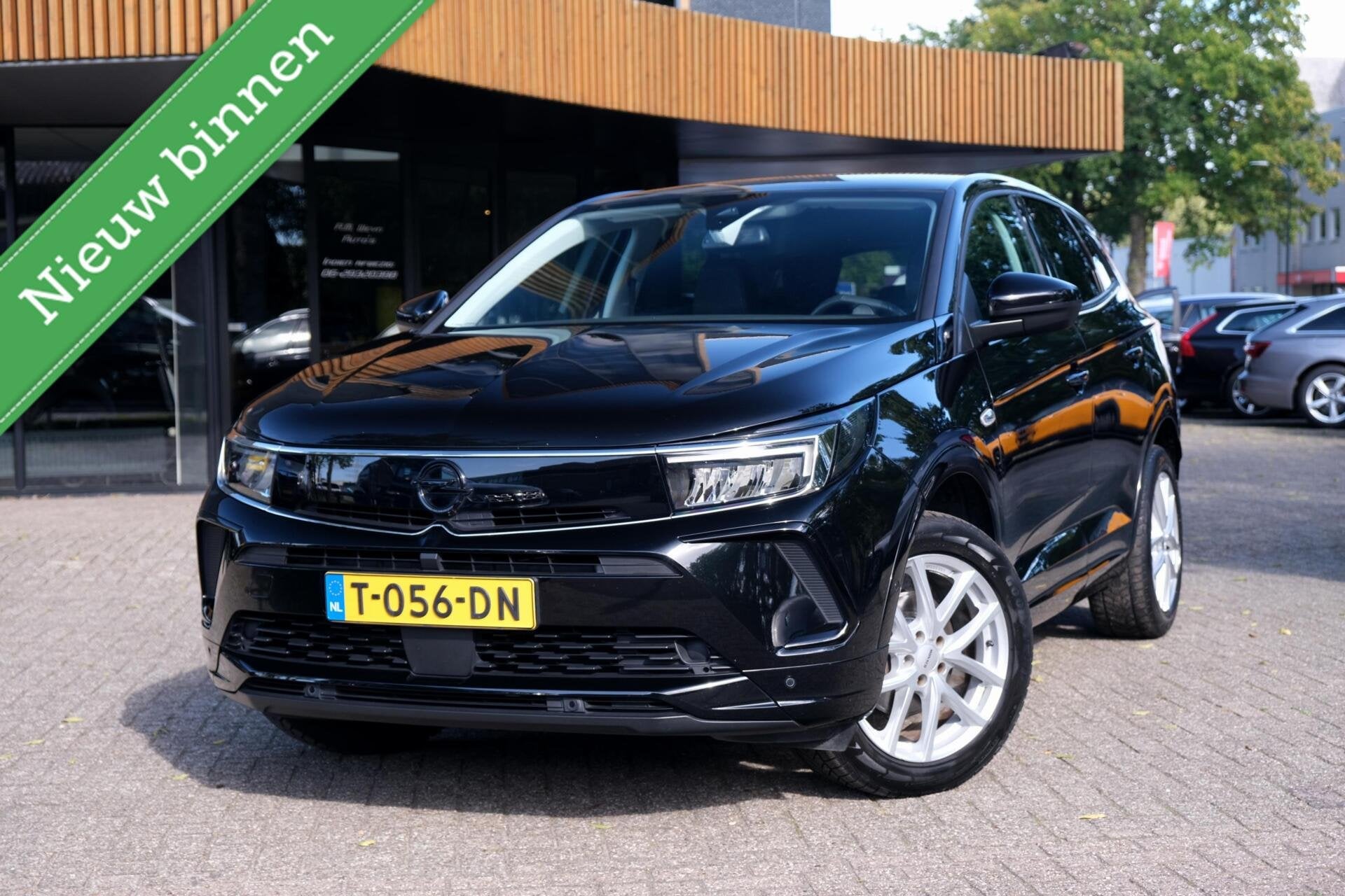 Opel Grandland 1.2 Turbo Level 4|Rijklaar!|Nieuwe Distributi, Auto's, Dealer onderhouden, 15 km/l, Gebruikt, 1199 cc