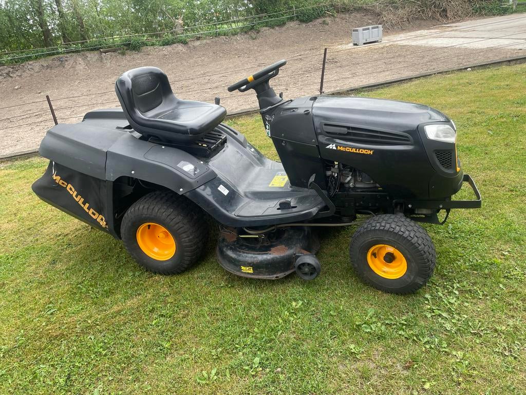 McCulloch Zitmaaier - Eerlijke machine in goede staat, Tuin en Terras, Ophalen of Verzenden, Gebruikt, Opvangbak, 90 tot 120 cm